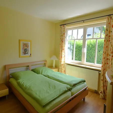 Spacious In With Private Terrace Apartment *
