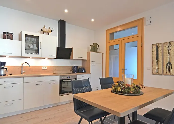 Spacious In With Private Terrace * Madfeld