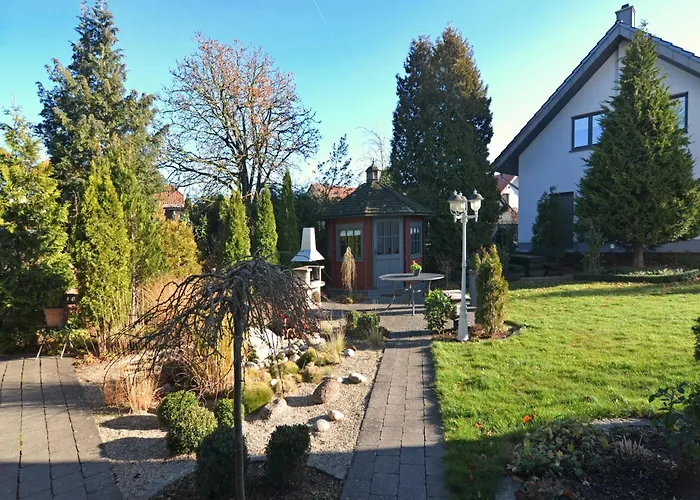 Spacious In With Private Terrace Daire *